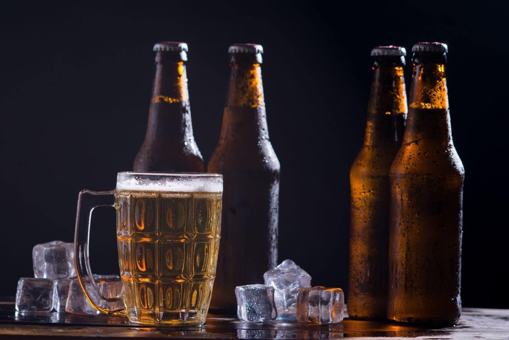 Bức hình, hình ảnh đẹp uống rượu đẹp vui nhộn nhất cùng bạn bè