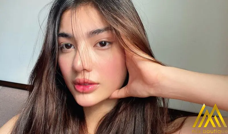 Hướng dẫn cách tạo dáng chụp ảnh tự sướng cute, 30+ cách tạo dáng chụp tự sướng đẹp tự nhiên